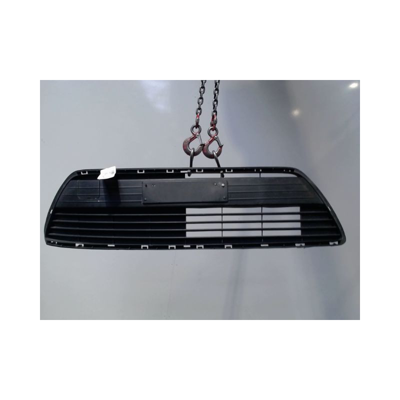 GRILLE PARE-CHOC AVANT TOYOTA AYGO 5P