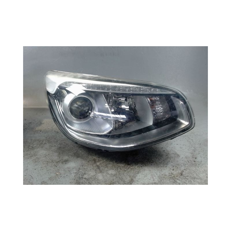 PHARE DROIT KIA SOUL 08-