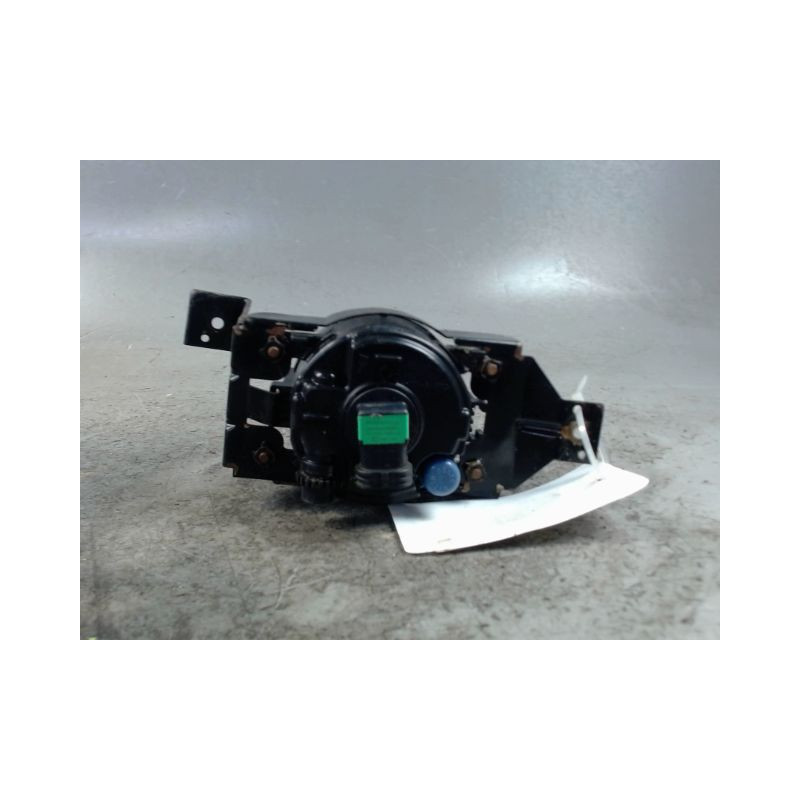 PHARE ANTIBROUILLARD AVANT DROIT SUZUKI JIMNY -2005