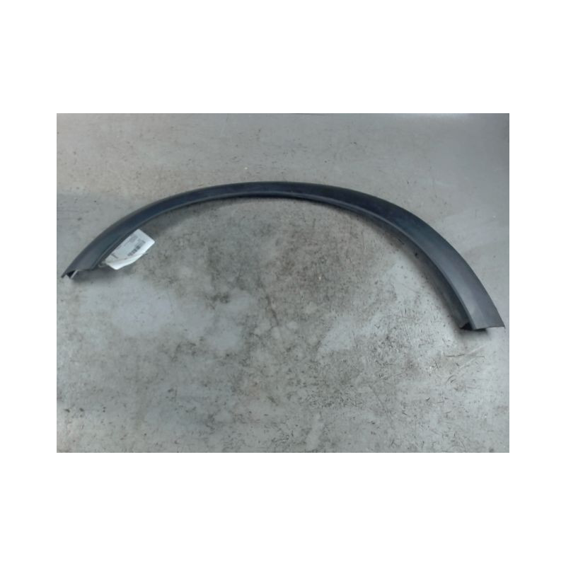ELARGISSEUR AILE AVANT GAUCHE VOLVO C30