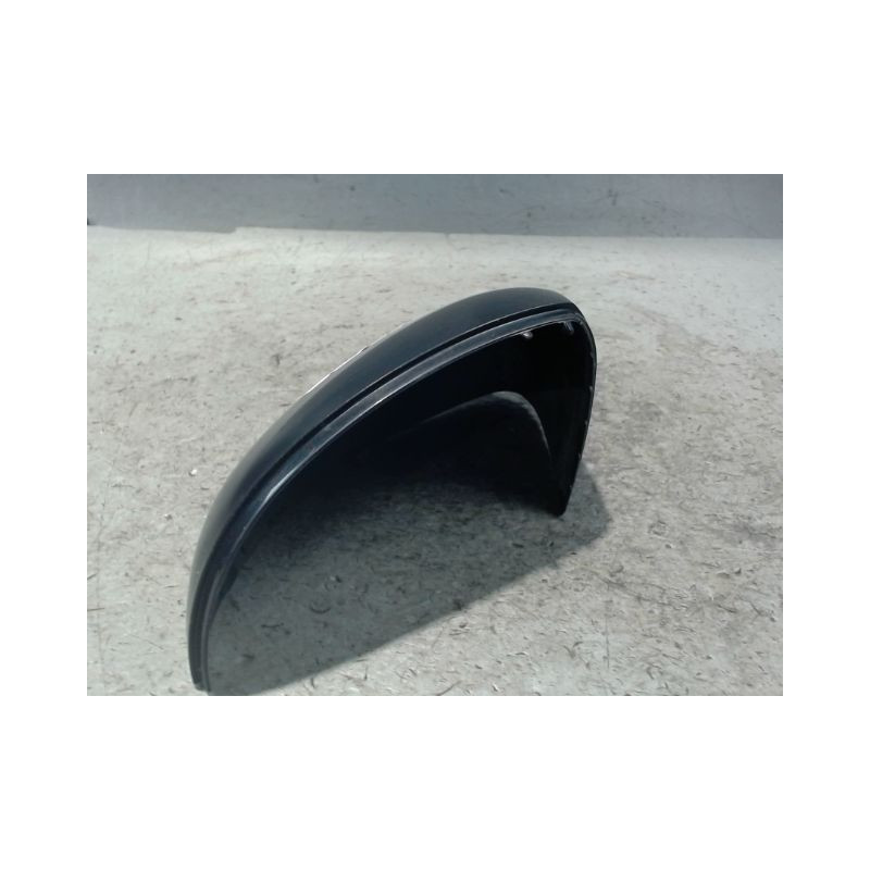 CARENAGE RETROVISEUR EXTERIEUR GAUCHE VOLKSWAGEN TIGUAN 2009-