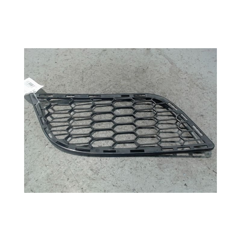 GRILLE VENTILATION PARE-CHOC AVG ALFA ROMEO GUILIETTA 2010-