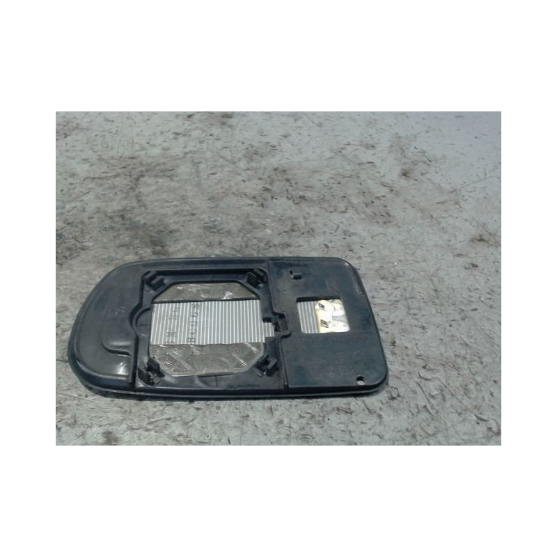 GLACE RETROVISEUR EXT D MAZDA 323