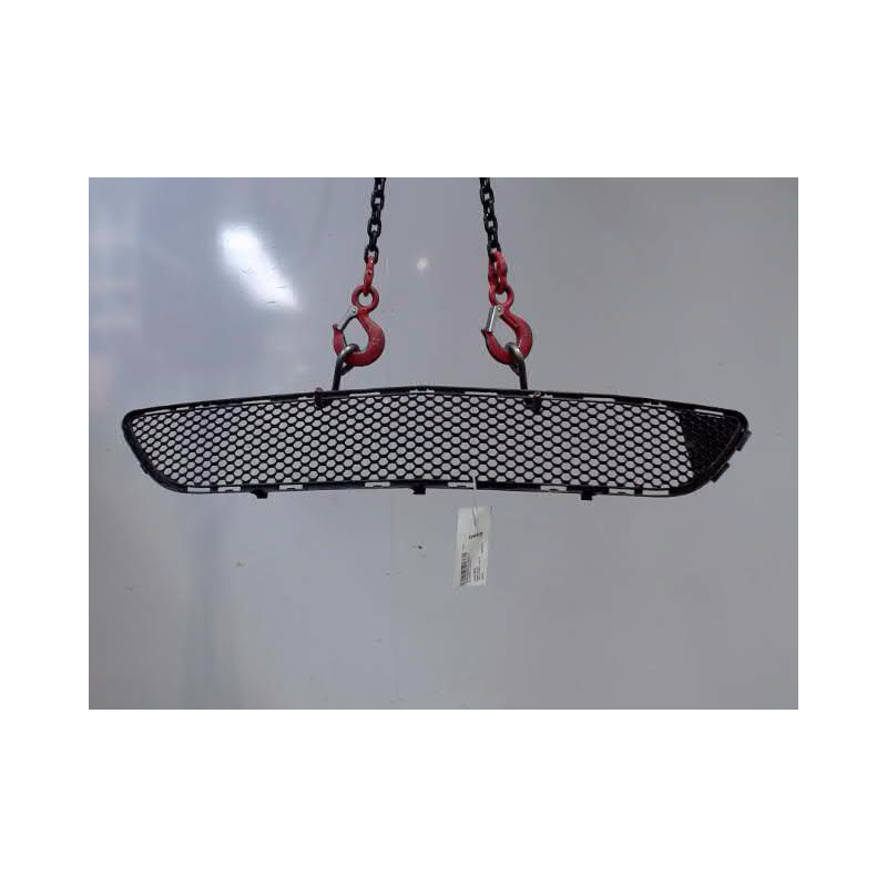 GRILLE PARE-CHOC AVANT MERCEDES CLASSE C 2007-