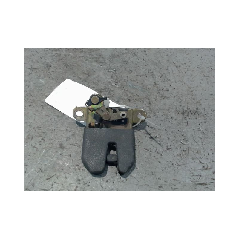 SERRURE COFFRE ARRIERE SEAT CORDOBA 2002-