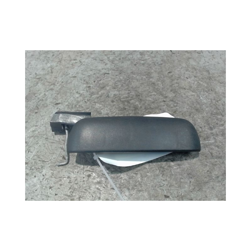 POIGNEE EXTERIEURE PORTE AVANT DROIT FIAT PUNTO -99