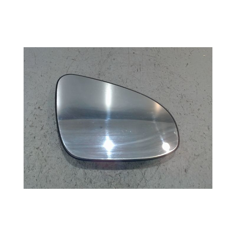 GLACE RETROVISEUR EXT D TOYOTA YARIS