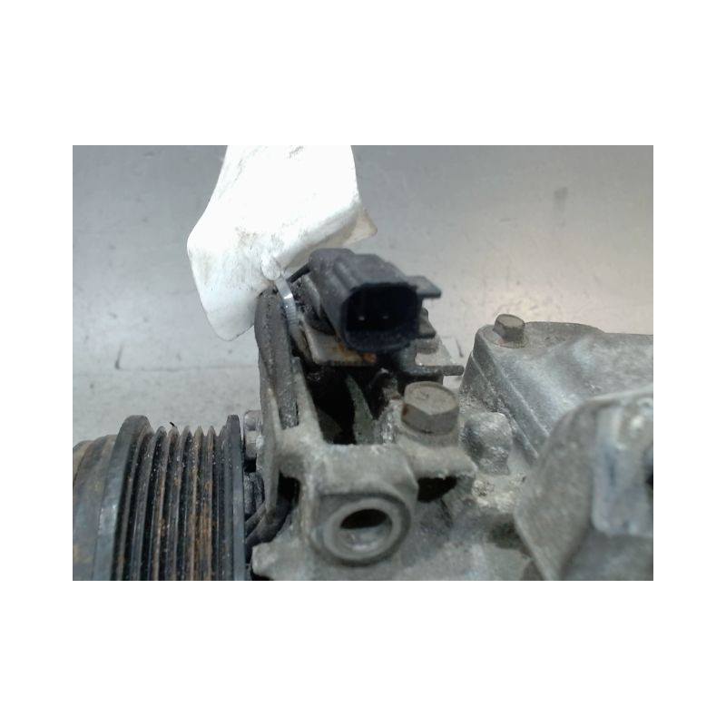 COMPRESSEUR AIR CONDITIONNE FORD G.C-MAX