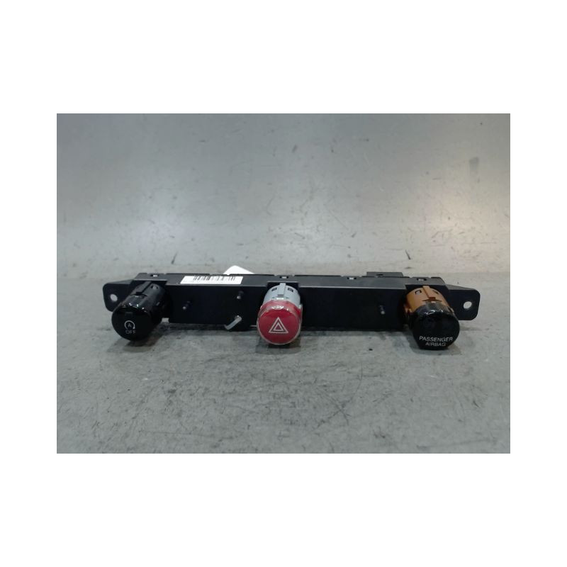BOUTON DE WARNING FIAT 500X
