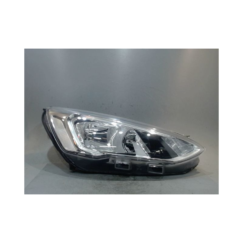 PHARE DROIT FORD FOCUS
