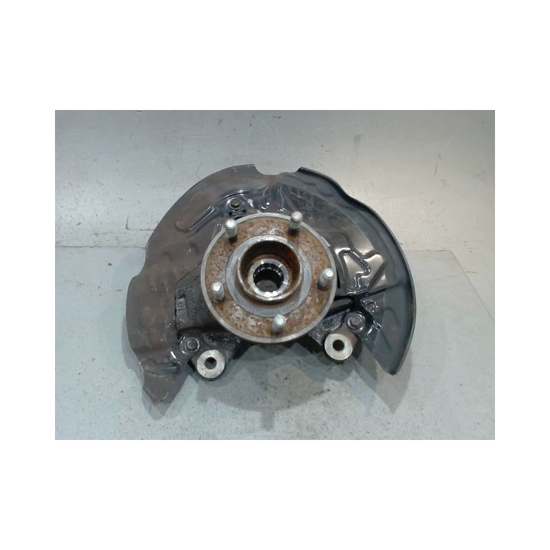 PIVOT AVANT DROIT FORD FOCUS