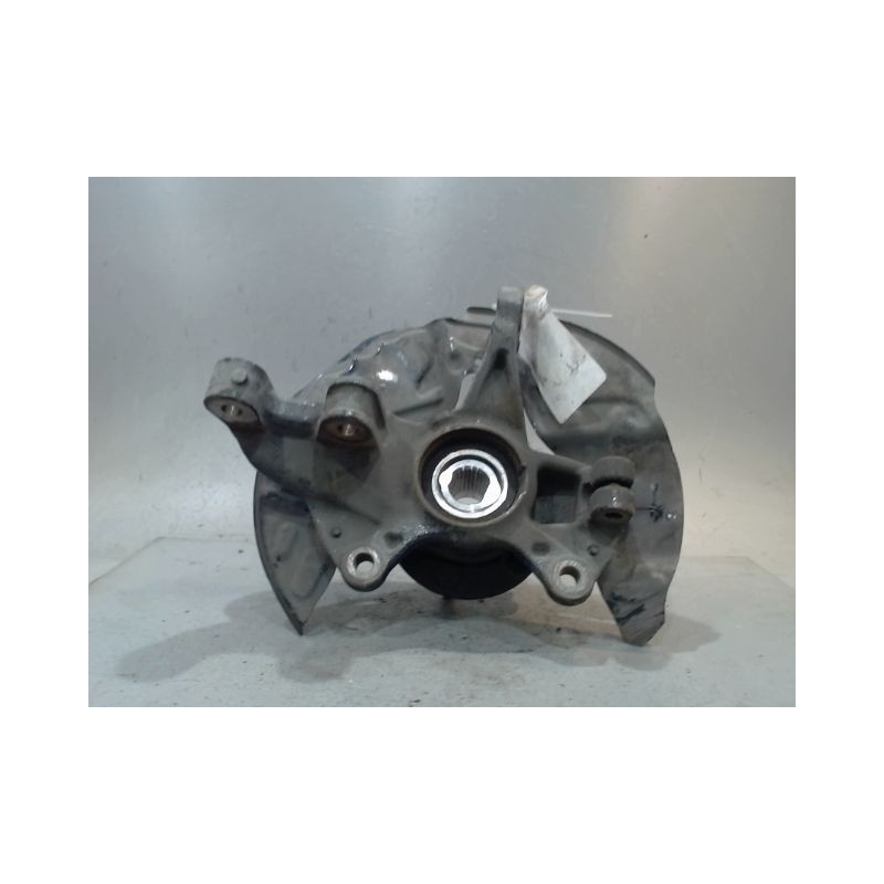 PIVOT AVANT DROIT FORD FOCUS