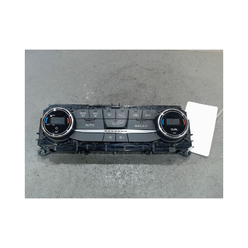COMMANDE DE CHAUFFAGE FORD FOCUS