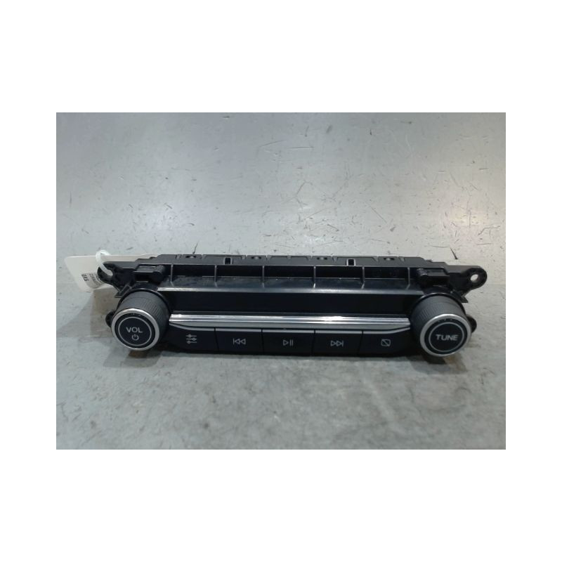 COMMANDE AUTORADIO FORD FOCUS