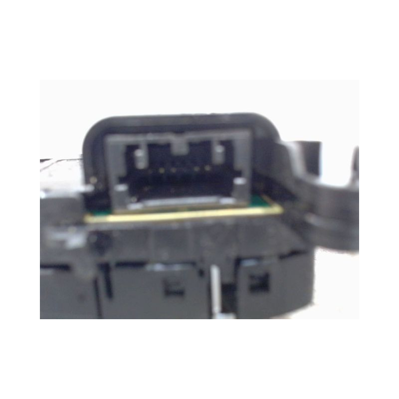 COMMANDES VOLANT GAUCHE  FORD FOCUS