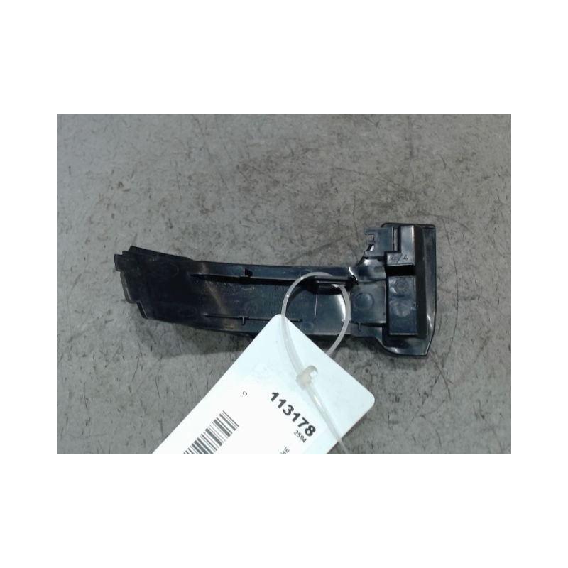 REPETITEUR RETROVISEUR GAUCHE FORD FOCUS