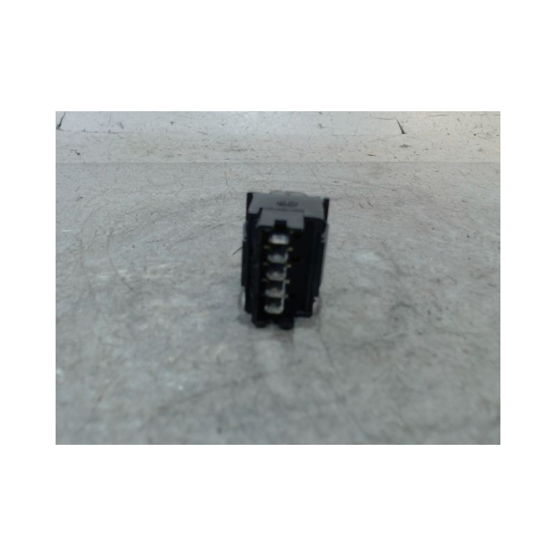 BOUTON COMMANDE TOIT OUVRANT PEUGEOT 206