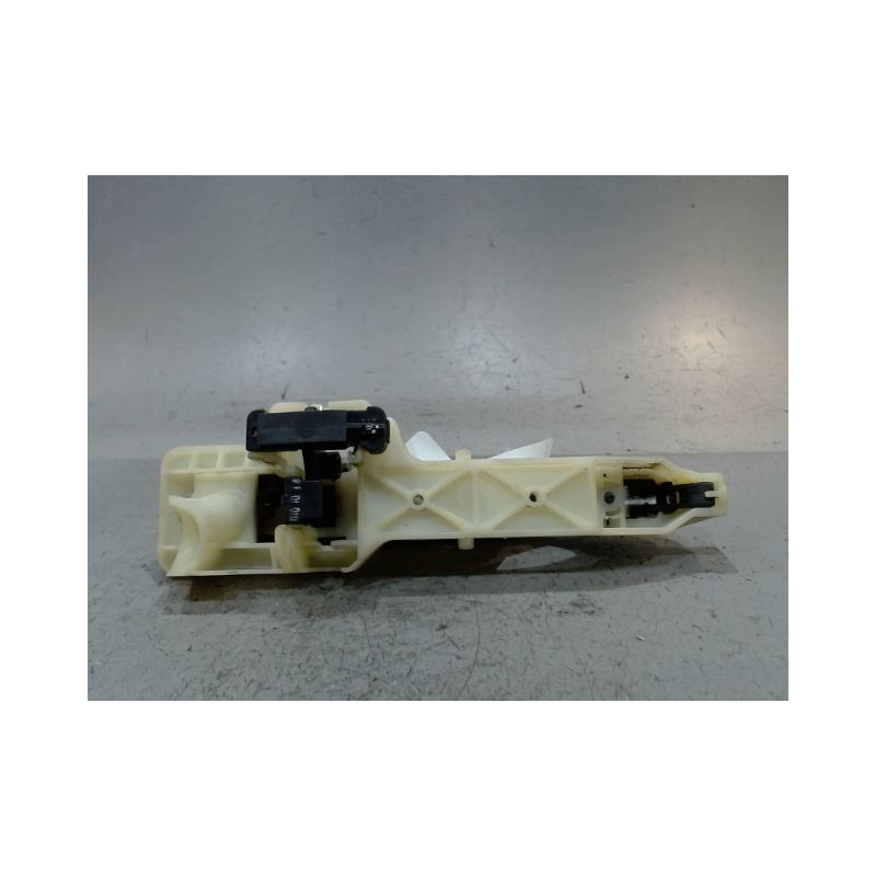 POIGNEE EXTERIEURE PORTE ARRIERE DROIT KIA SORENTO