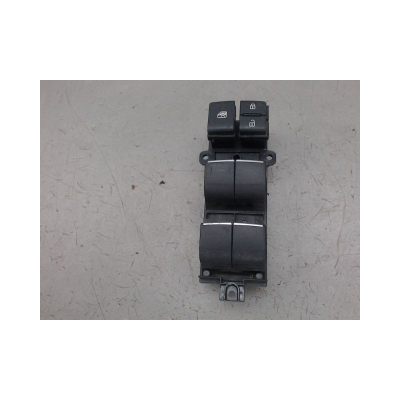 COMMANDE LEVE-GLACE PORTE AVG TOYOTA RAV4