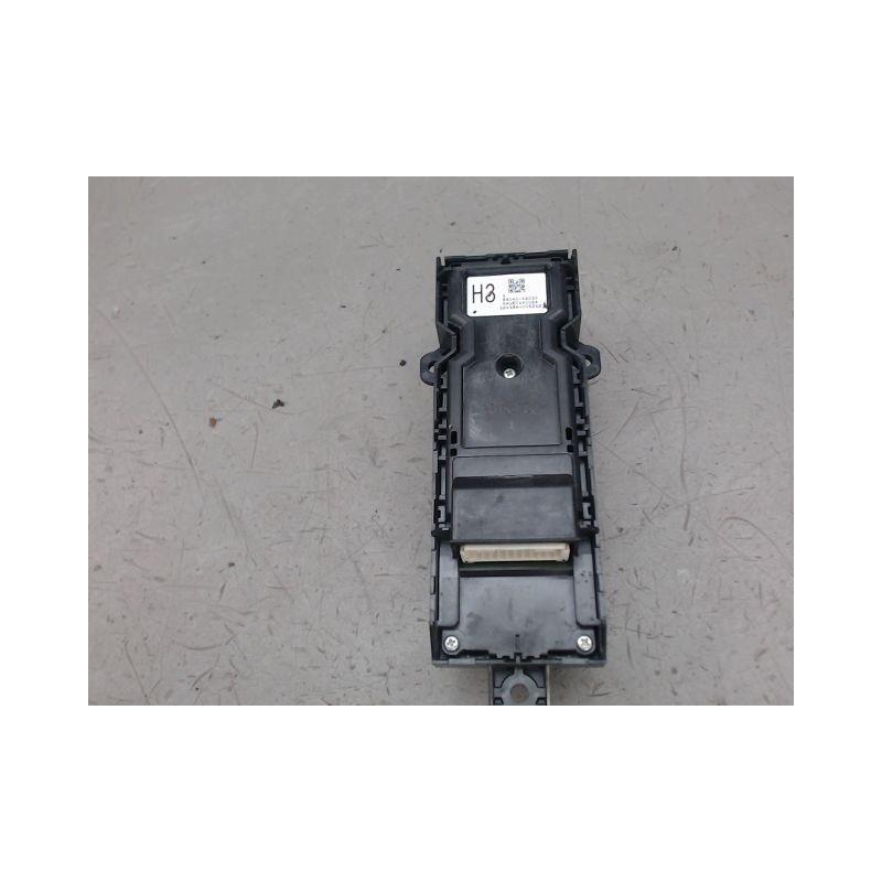 COMMANDE LEVE-GLACE PORTE AVG TOYOTA RAV4