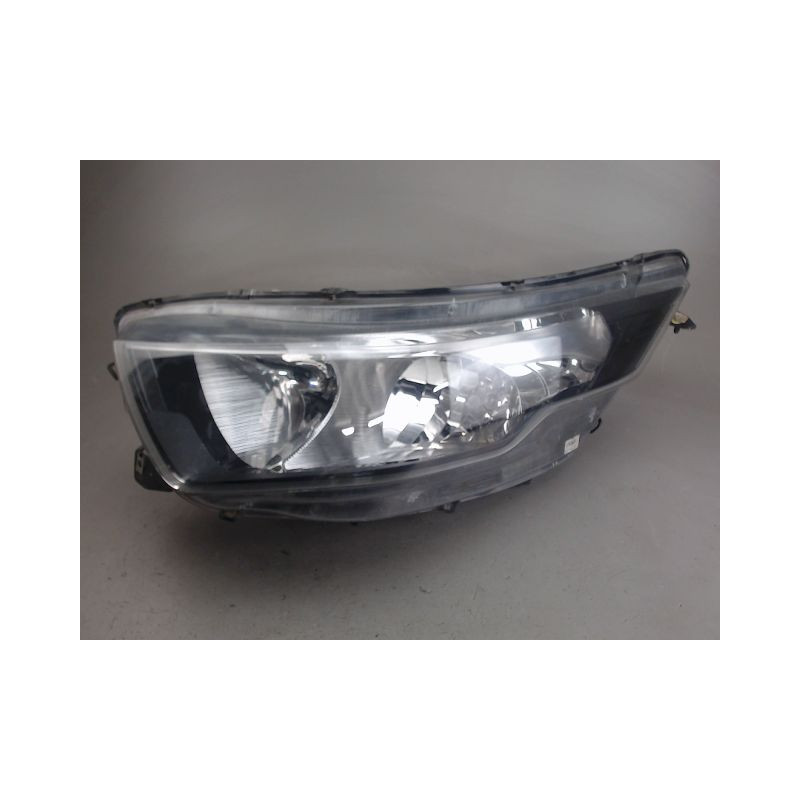 PHARE GAUCHE IVECO 35S15