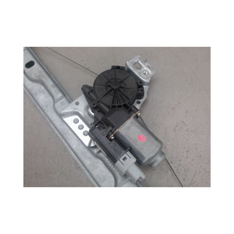 MECANISME LEVE-GLACE AVANT GAUCHE PEUGEOT 207