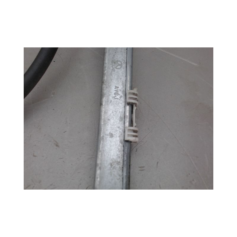 MECANISME LEVE-GLACE AVANT GAUCHE CITROEN SAXO