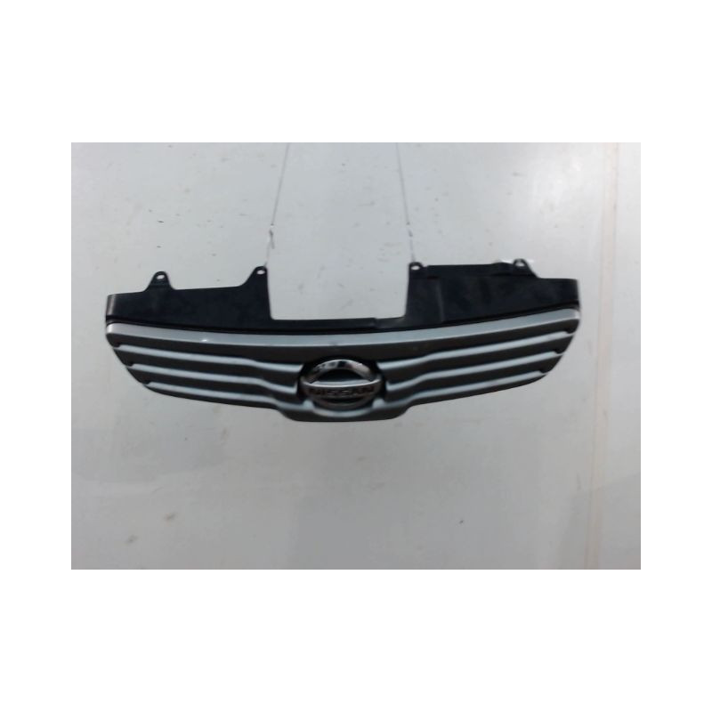 CALANDRE NISSAN QASHQAI