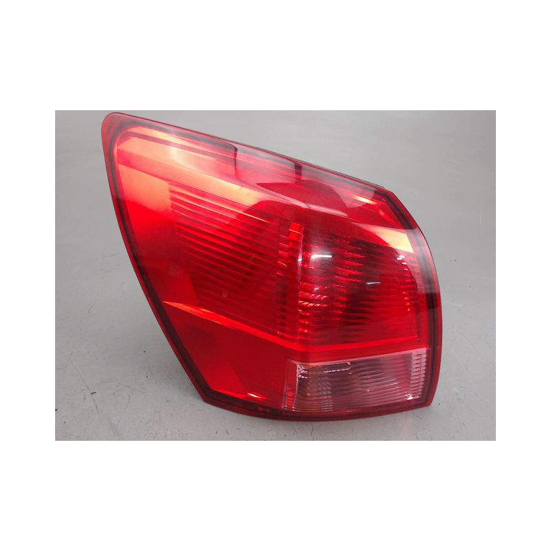 FEU ARRIERE GAUCHE  NISSAN QASHQAI