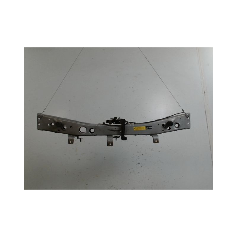 TRAVERSE SUPERIEURE ARMATURE AVANT NISSAN MICRA