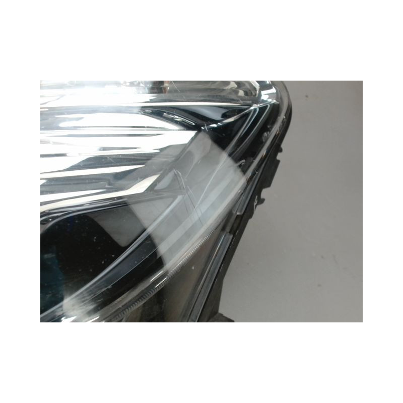 PHARE GAUCHE NISSAN QASHQAI