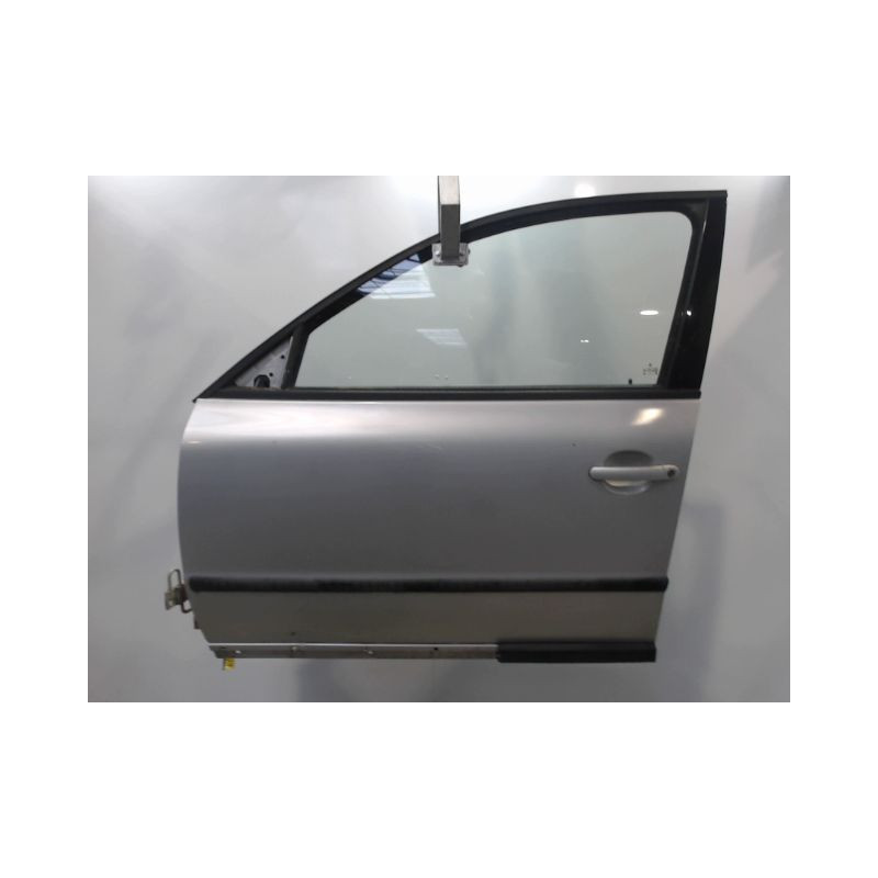 PORTE AVANT GAUCHE VOLKSWAGEN PASSAT 96-2000