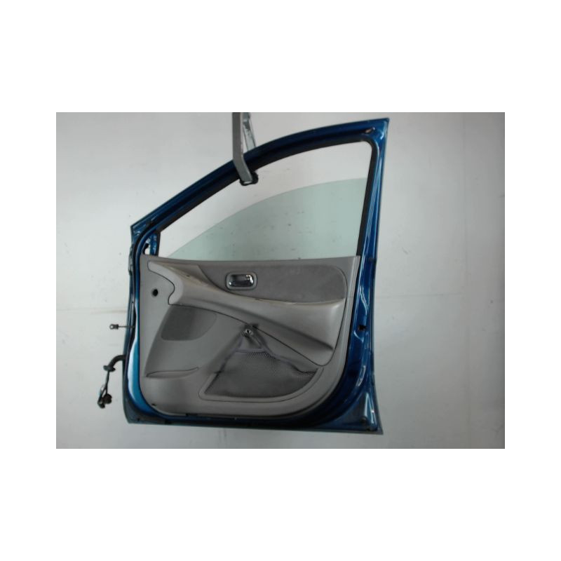 PORTE AVANT DROIT NISSAN ALMERA TINO