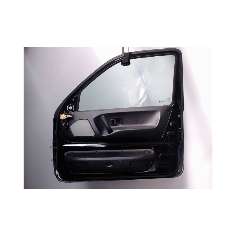 PORTE AVANT DROIT LAND-ROVER FREELAND.