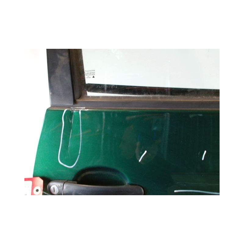 PORTE AVANT DROIT OPEL CORSA C PHASE 1 ESSENCE