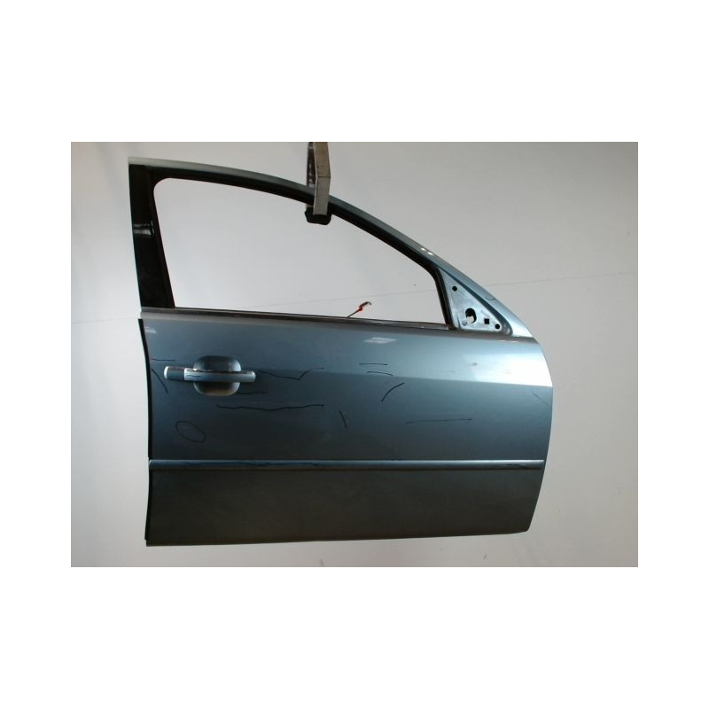 PORTE AVANT DROIT FORD MONDEO 2 ESSENCE