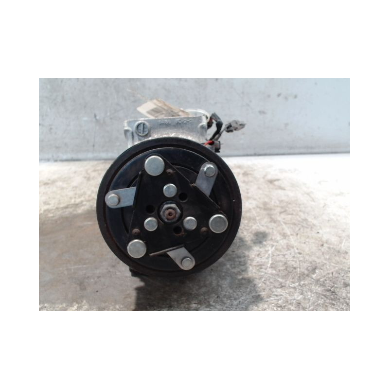 COMPRESSEUR AIR CONDITIONNE RENAULT MEGANE