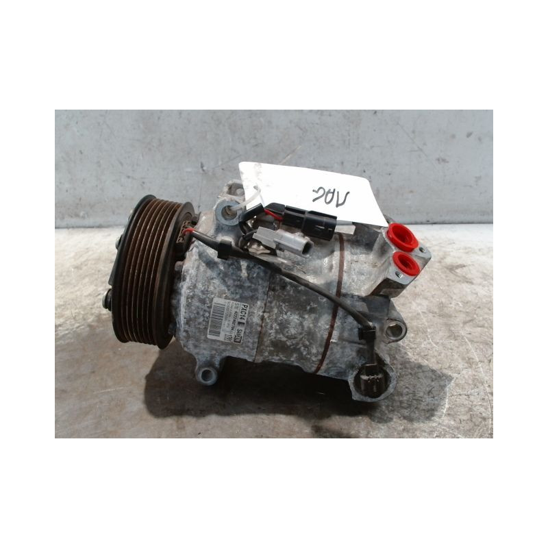 COMPRESSEUR AIR CONDITIONNE RENAULT MEGANE