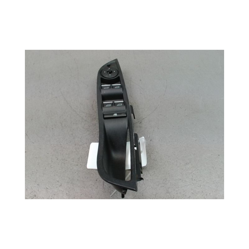 COMMANDE LEVE-GLACE PORTE AVG FORD FOCUS III Phase 2 2014-...