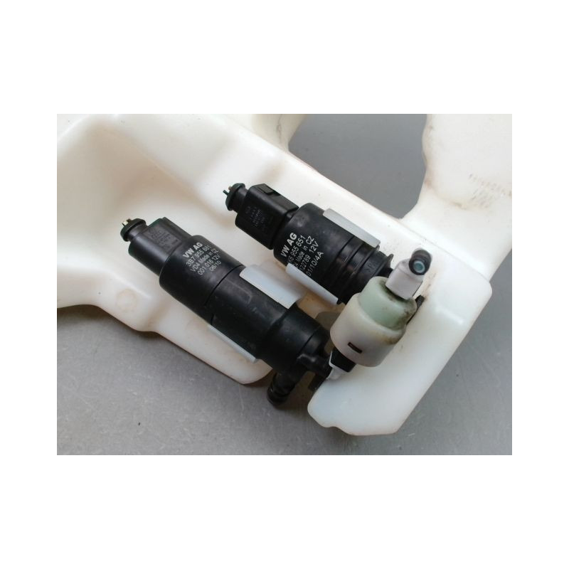 RESERVOIR LAVE-GLACE AVANT SEAT IBIZA IV Phase 1 (6J) 2008-2012
