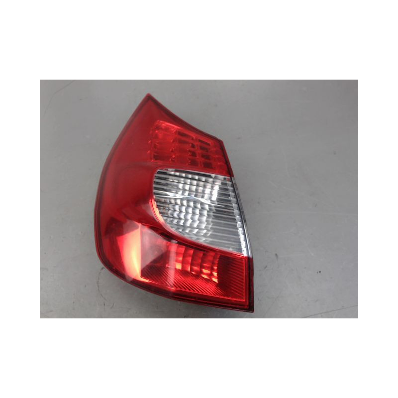 FEU ARRIERE GAUCHE  RENAULT MEGANE