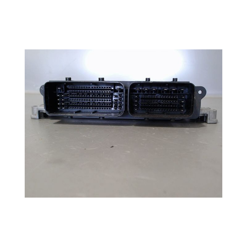 CALCULATEUR MOTEUR PEUGEOT 3008