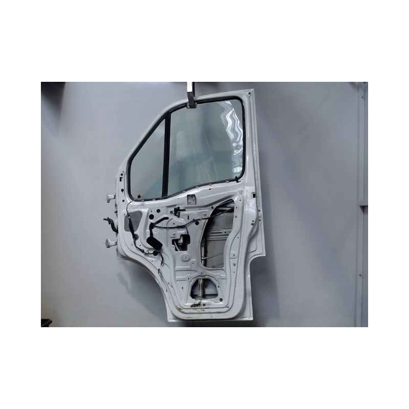PORTE AVANT DROIT RENAULT MASTER
