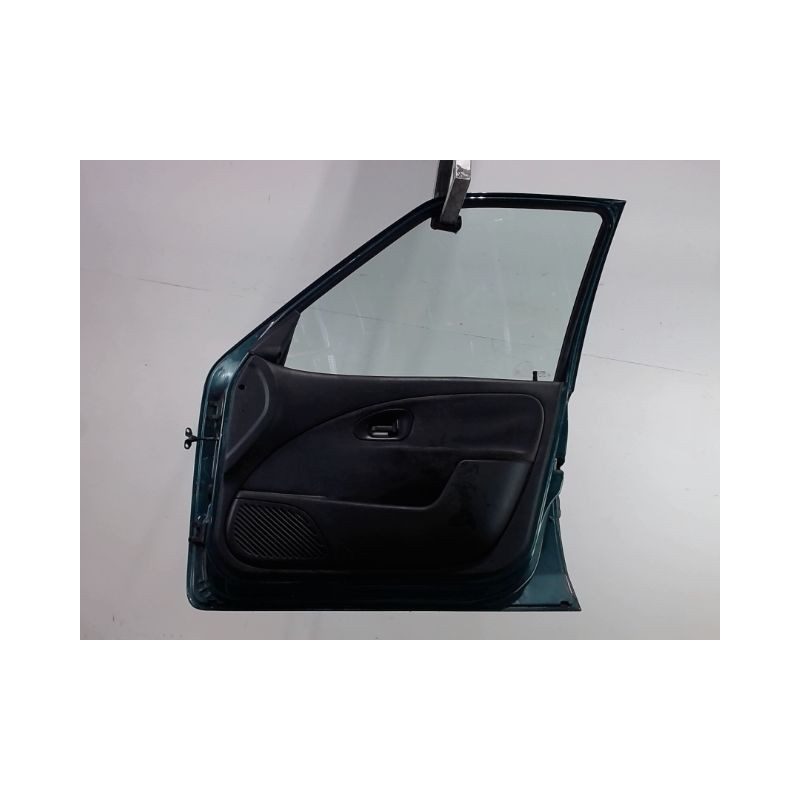 PORTE AVANT DROIT CITROEN SAXO -99