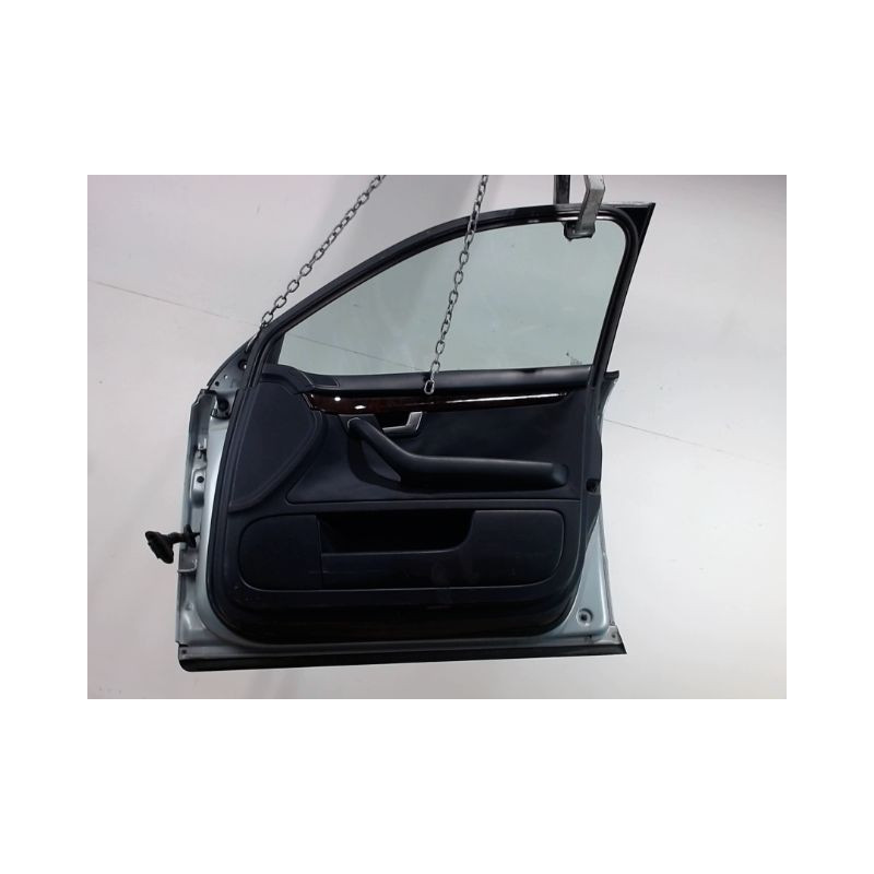 PORTE AVANT DROIT AUDI A4 2001-