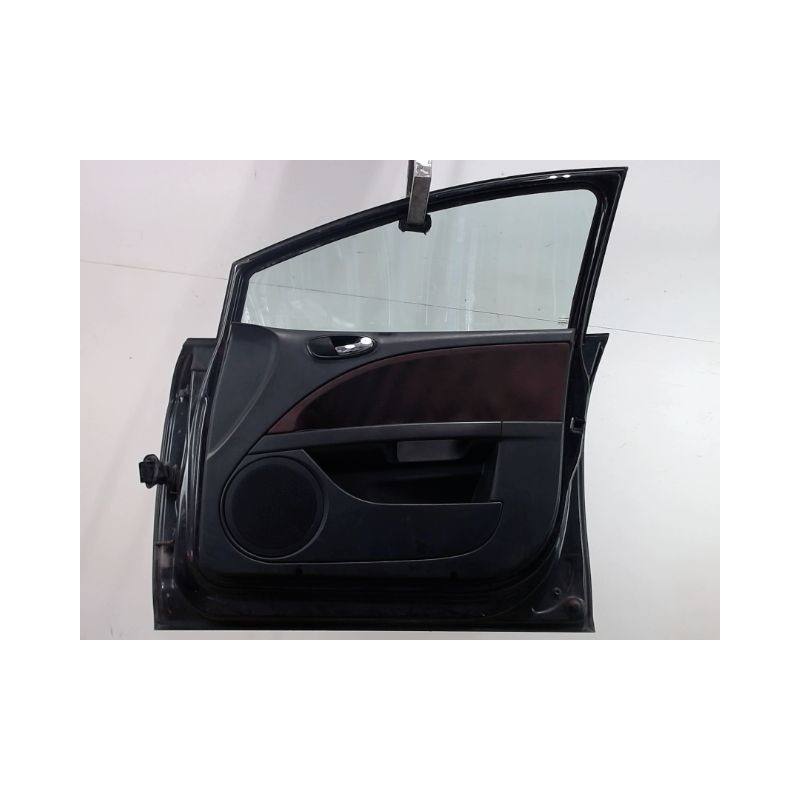 PORTE AVANT DROIT SEAT LEON 2005-
