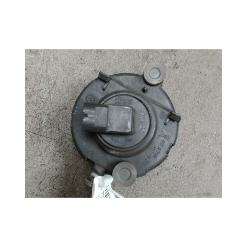 PHARE ANTIBROUILLARD AVANT GAUCHE RENAULT TWINGO PH.3 2000-2007