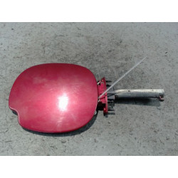 VOLET DE TRAPPE CARBURANT
