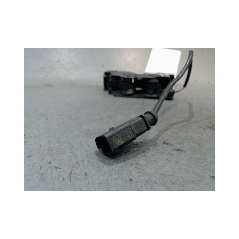 SERRURE CAPOT VOLKSWAGEN POLO