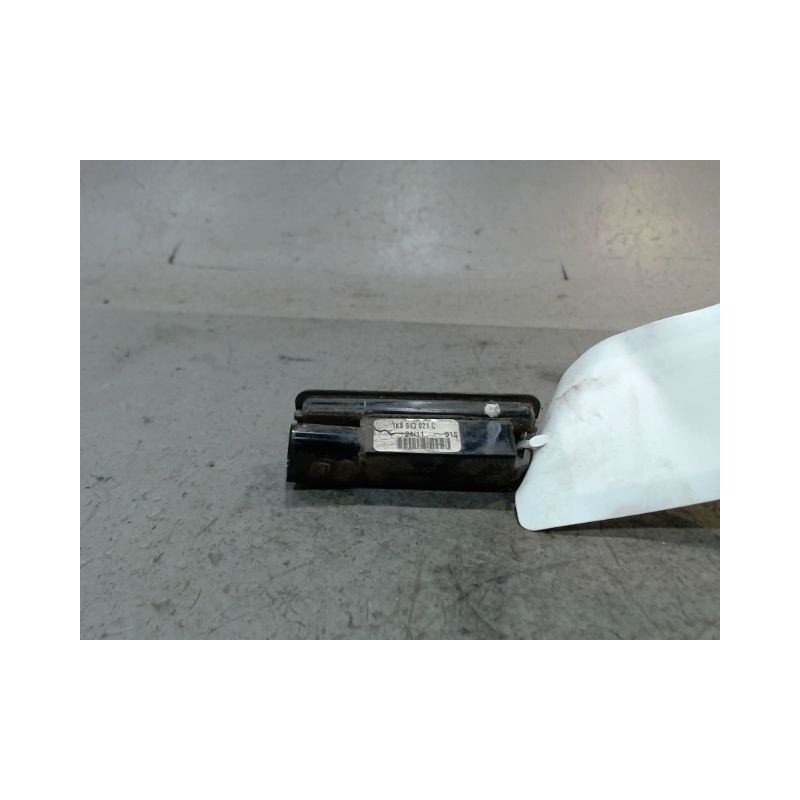 ECLAIREUR PLAQUE DE POLICE DROIT VOLKSWAGEN POLO